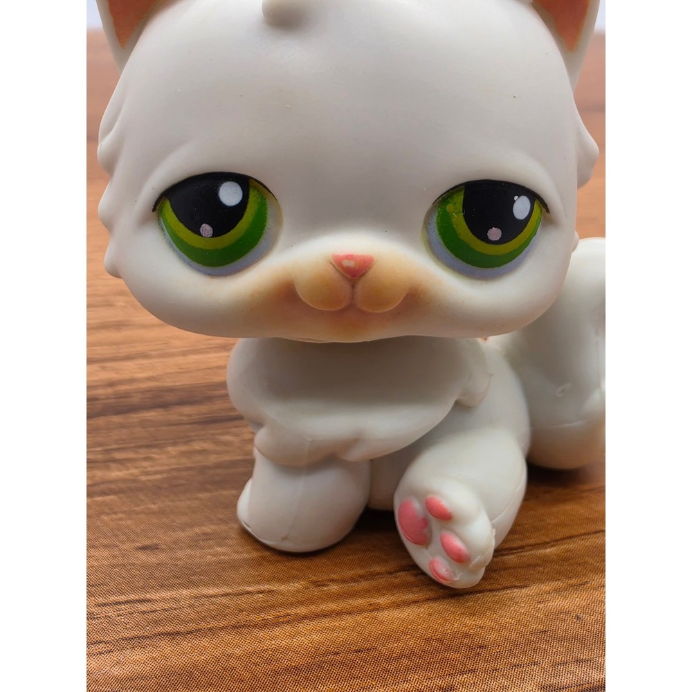 LPS Littlest Pet Shop #15 White Persian Cat with Dollhouse Accessories Lot - Picture 8 of 16